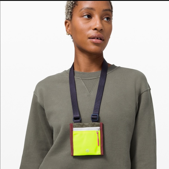 Lululemon Ever Ready Crossbody Wallet NWT - Picture 6 of 12
